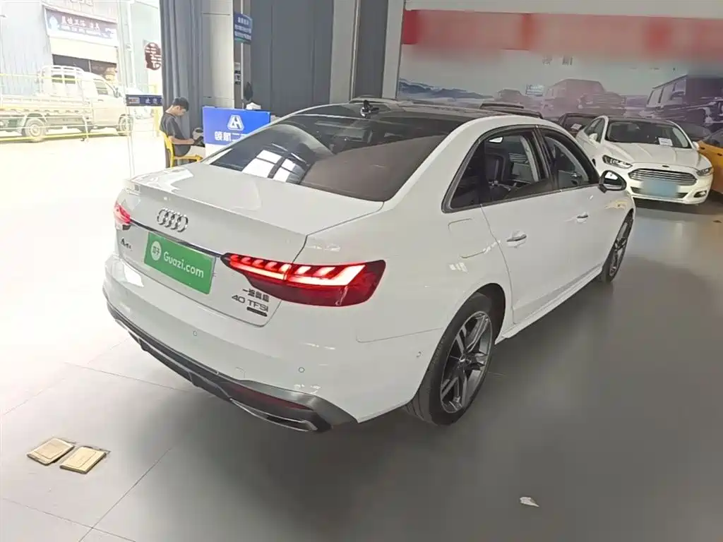 Audi A4L 2020 40 TFSI Luxury Dynamic фото 7