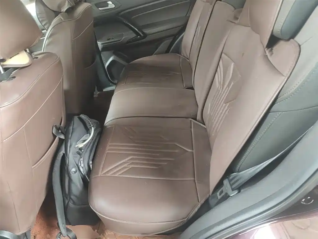 GAC Trumpchi Trumpchi GS4 2015 200T G-DCT Elite Edition фото 17