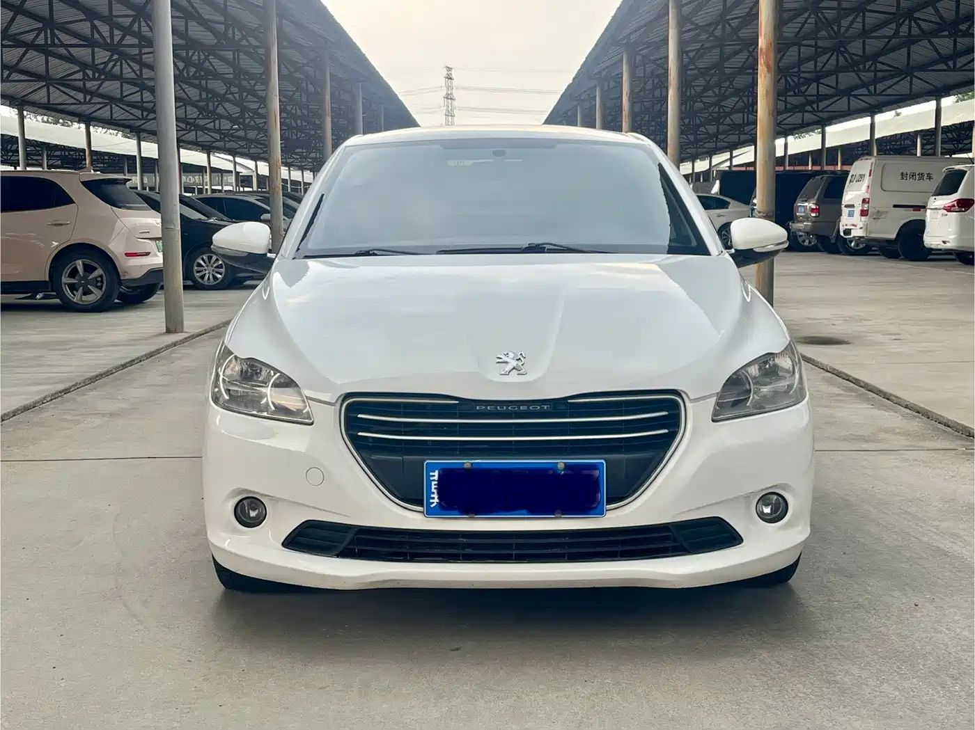 Peugeot 301 2014 2014 1.6L Automatic Comfort Edition