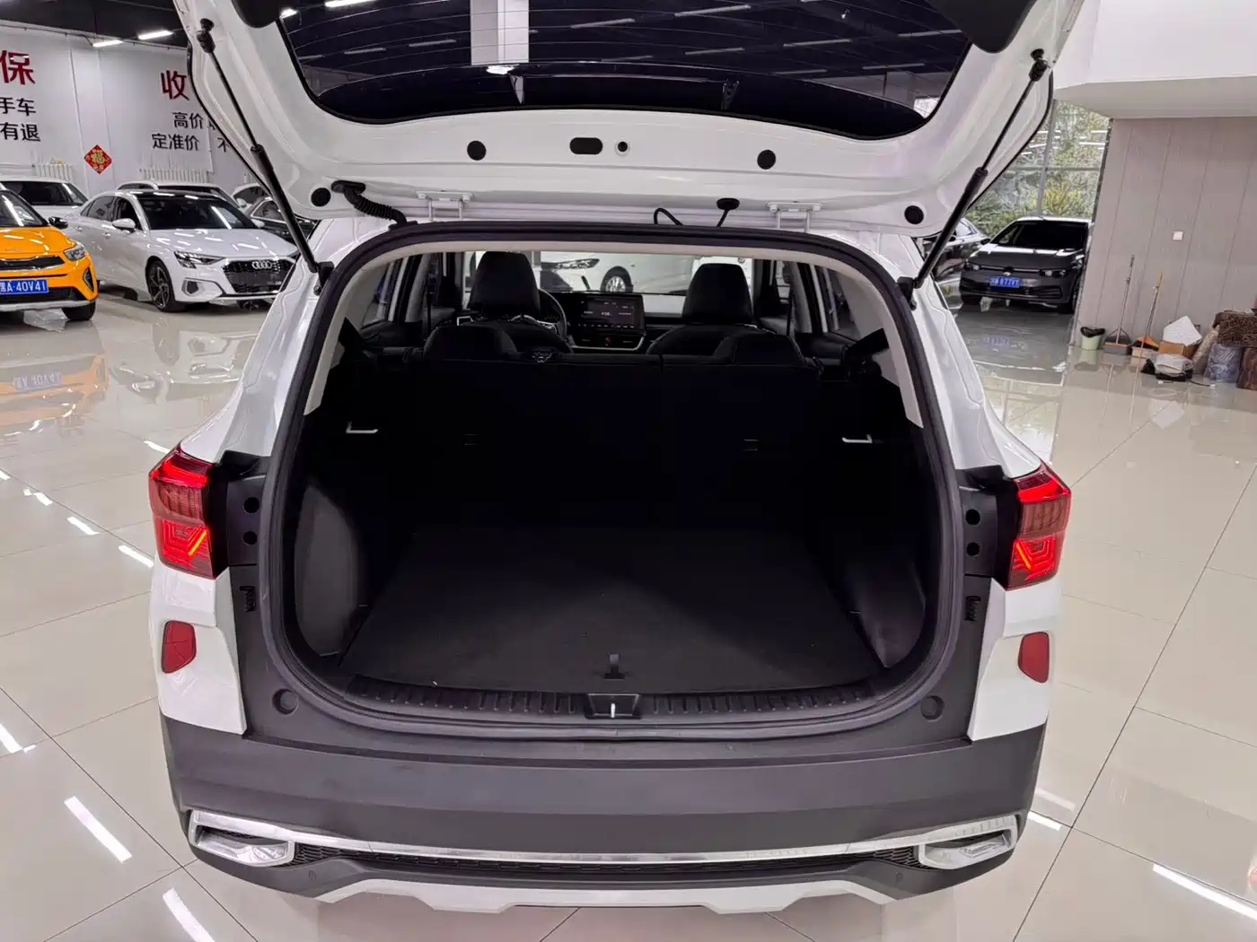 Kia KX3 Smart Run 2023 2021 1.5L CVT Fashion Edition