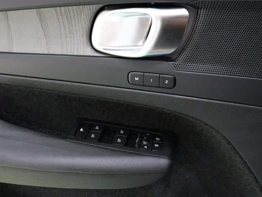 Volvo XC40 2024 2023 B3 Zhiyuan Sport Edition