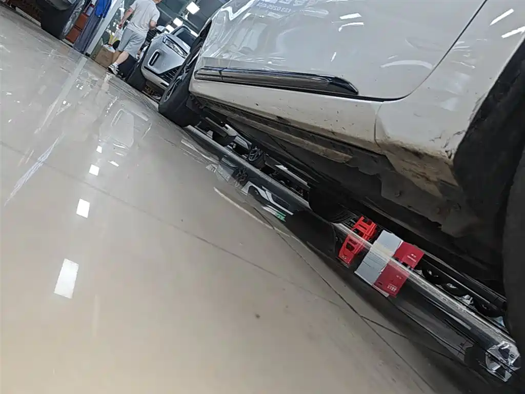 Toyota Levin Twin Engine E+ 2019 1.8PH V E-CVT Luxury Edition фото 21