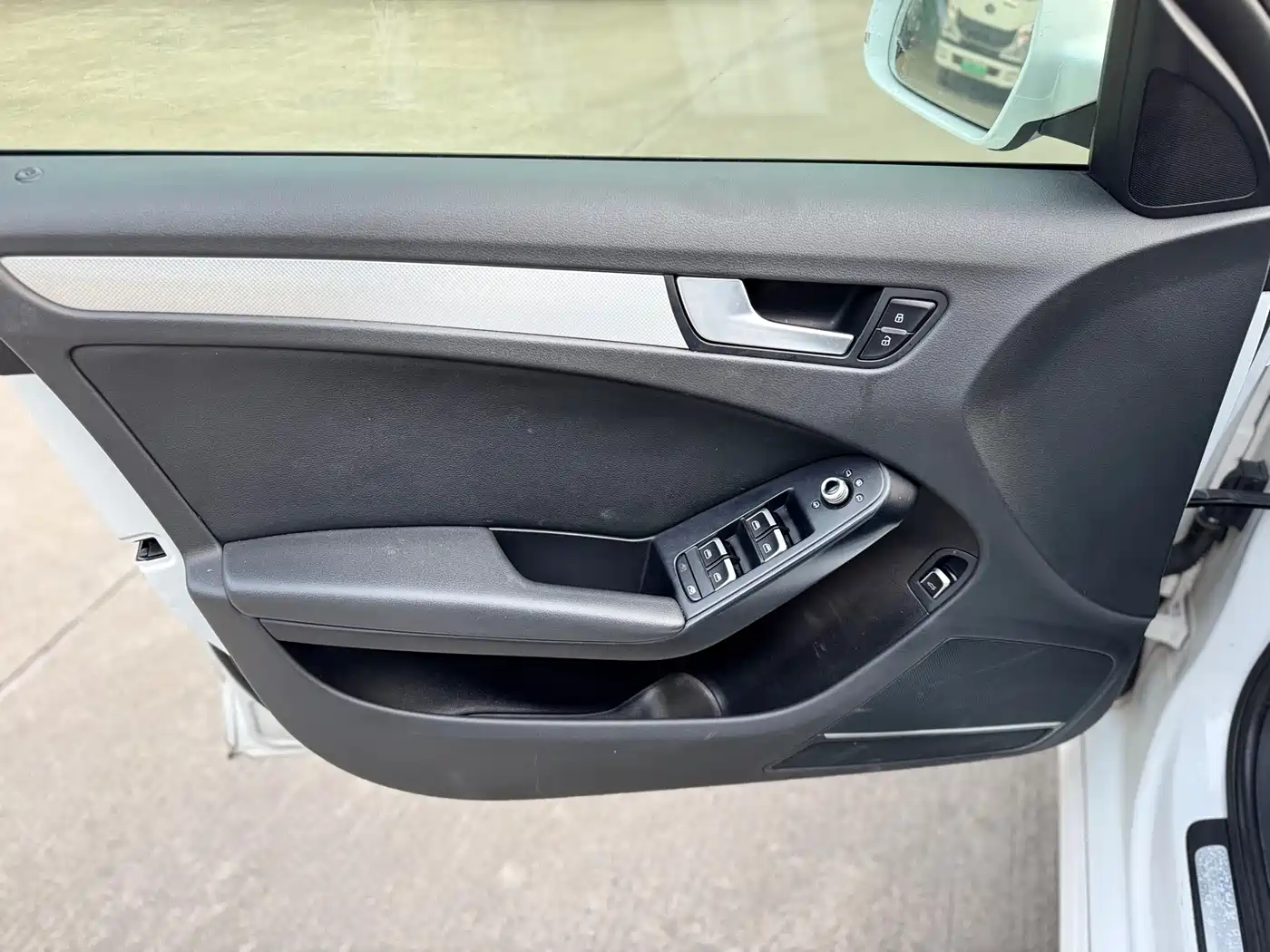 Audi A4L 2015 35 TFSI Auto Standard фото 10