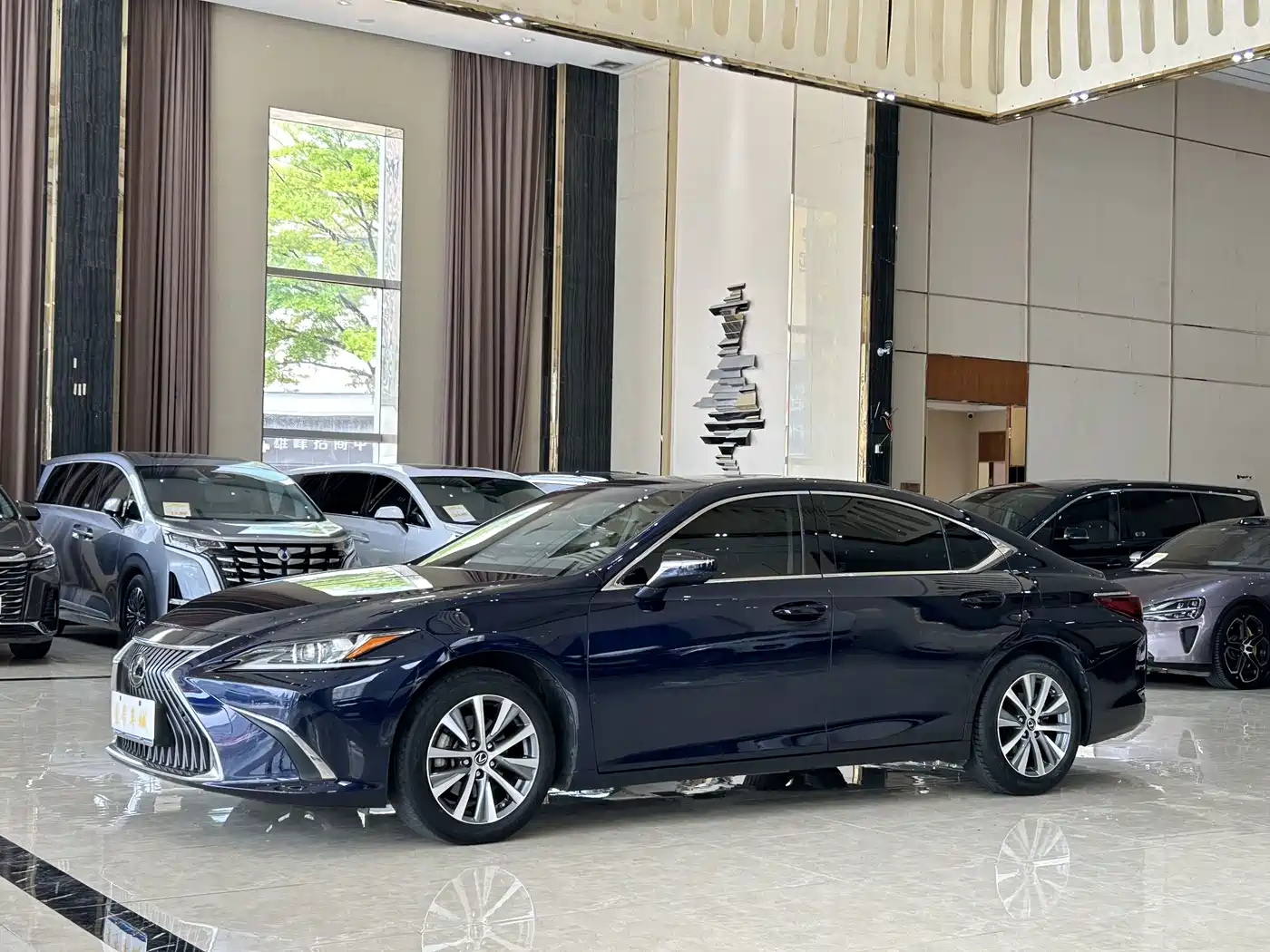 Lexus ES 2020 200 Excellence