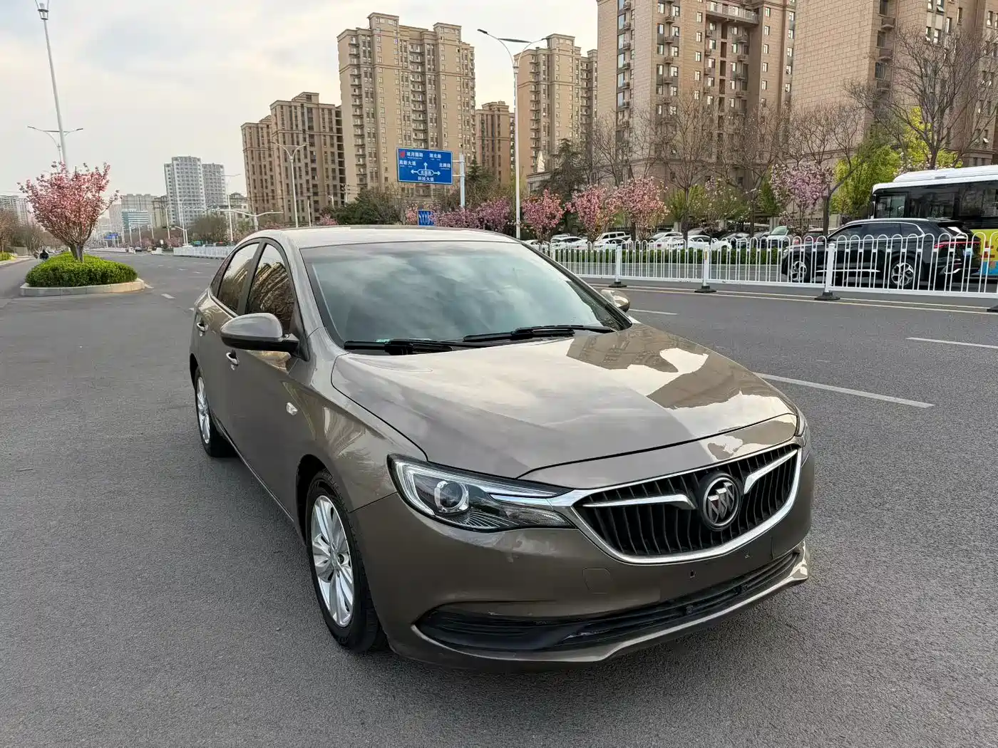 Buick Excelle 2021 1.3T Auto Mild Hybrid Elite фото 2