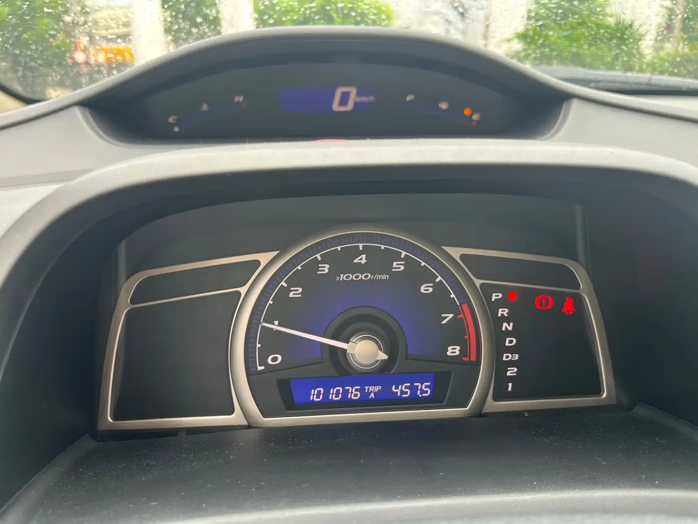 CIIMO CIIMO 2014 2012 1.8L Automatic