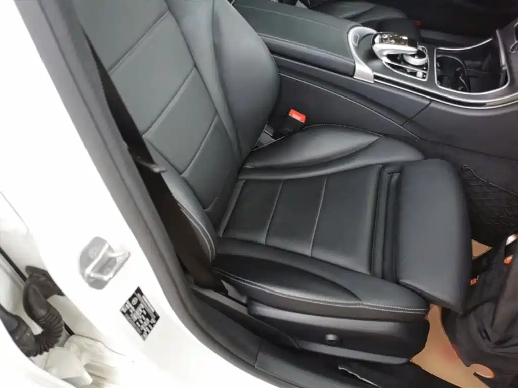 Mercedes-Benz C-Class 2017 C 200 L Sport фото 25