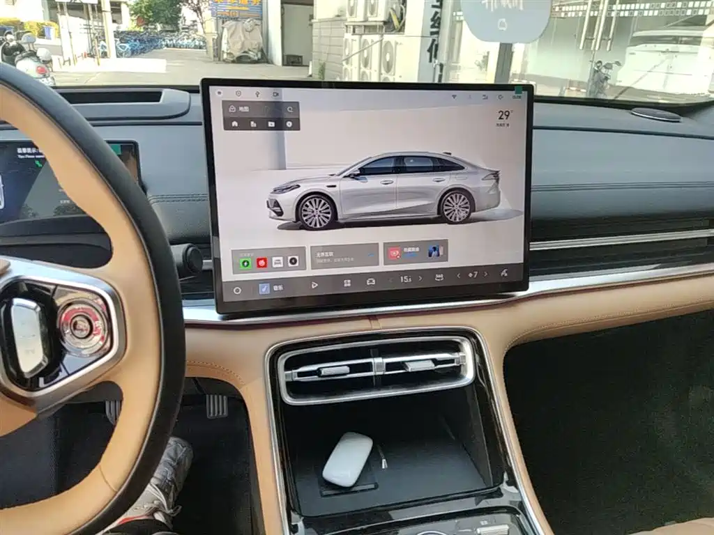 Geely Galaxy Galaxy A7 2025 EM-i фото 13