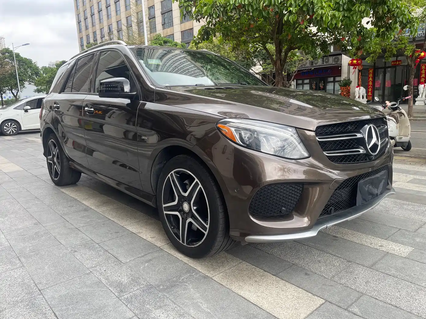 Mercedes-Benz GLE 2017 GLE 450 AMG 4MATIC фото 3