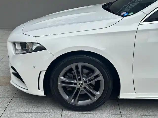 Mercedes-Benz A-Class 2021 A 180 L Sports Sedan — фото 5