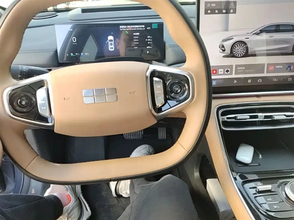 Geely Galaxy Galaxy A7 2025 EM-i фото 11