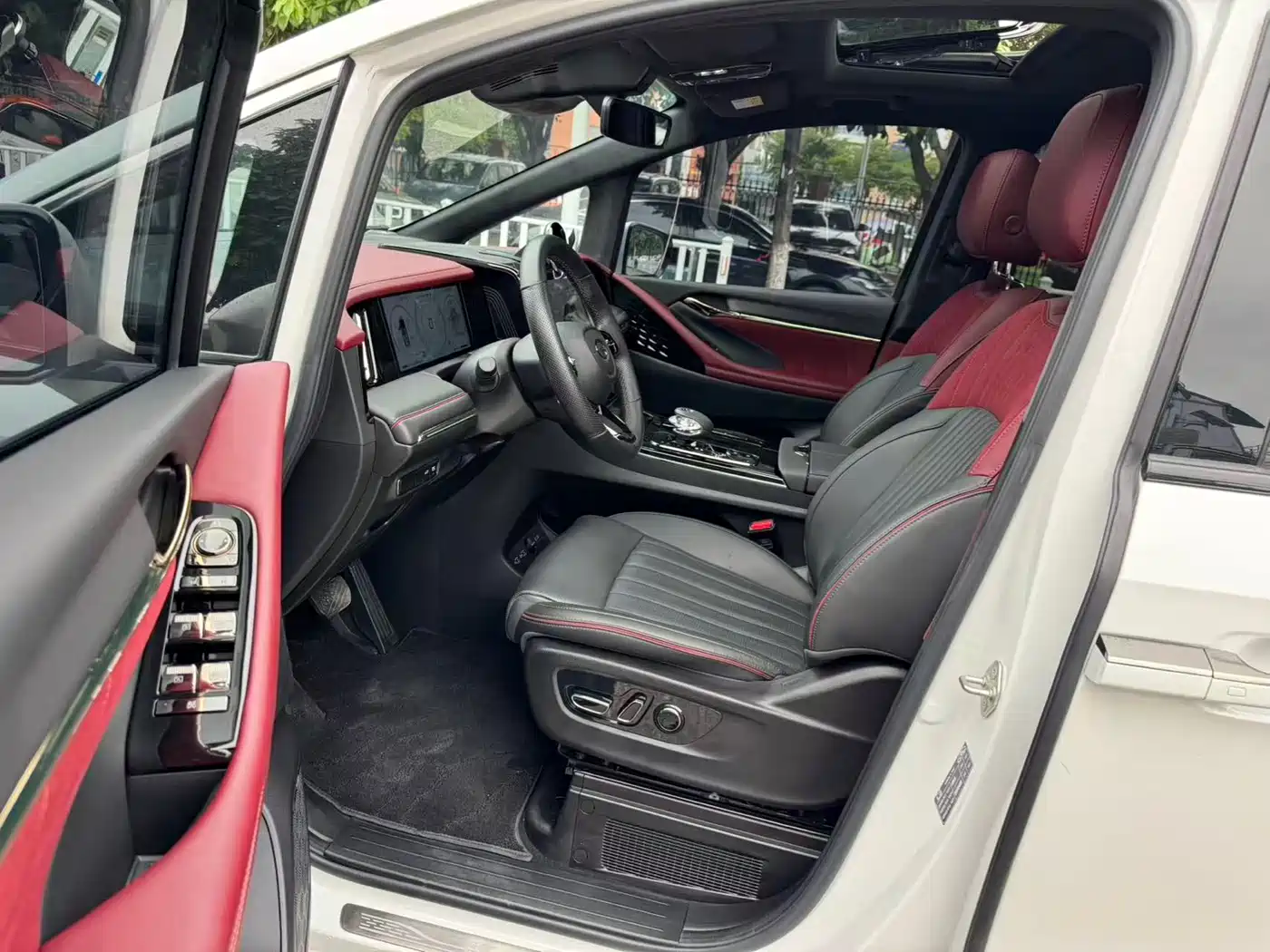 GAC Trumpchi Trumpchi M8 2023 Master Series Dual Hybrid Flagship Edition фото 7
