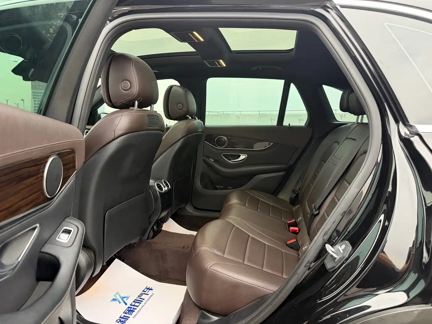 Mercedes-Benz GLC 2019 GLC 260 4MATIC Dynamic фото 5