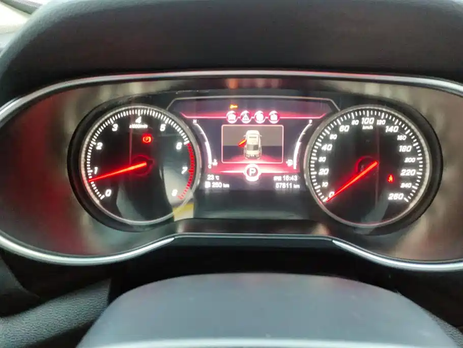 Hongqi H5 2020 1.5T DCT Qiyue Edition фото 14