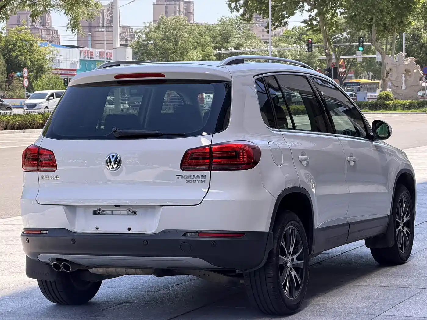 Volkswagen Tiguan 2016 Model 300TSI Automatic 2WD Luxury Edition фото 6