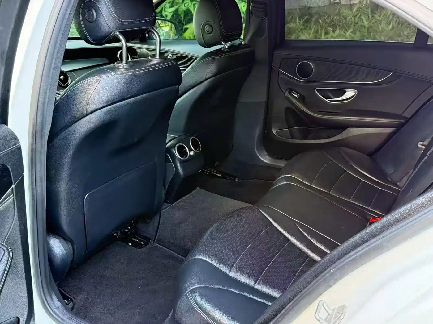 Mercedes-Benz C-Class 2015 C 180 L Sport фото 5