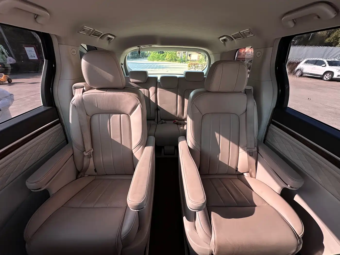 GAC Trumpchi Trumpchi M8 2018 320T Exclusive Edition фото 22