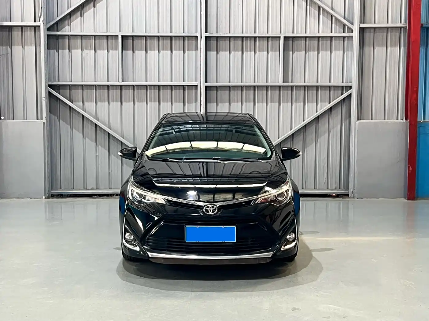 Toyota Levin 2017 Facelift 185T CVT Elite (China V) фото 2