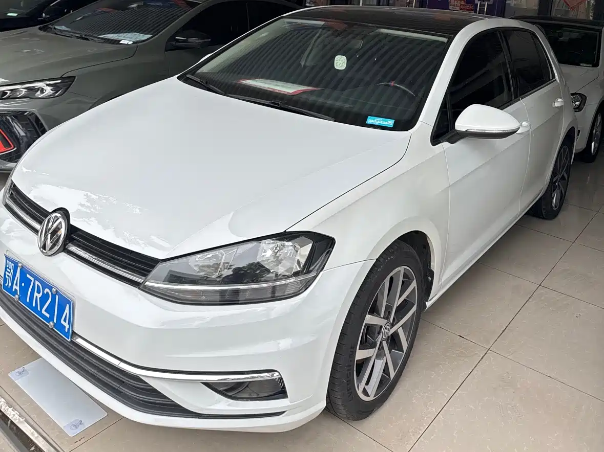 Volkswagen Golf 2018 230TSI Automatic Luxury