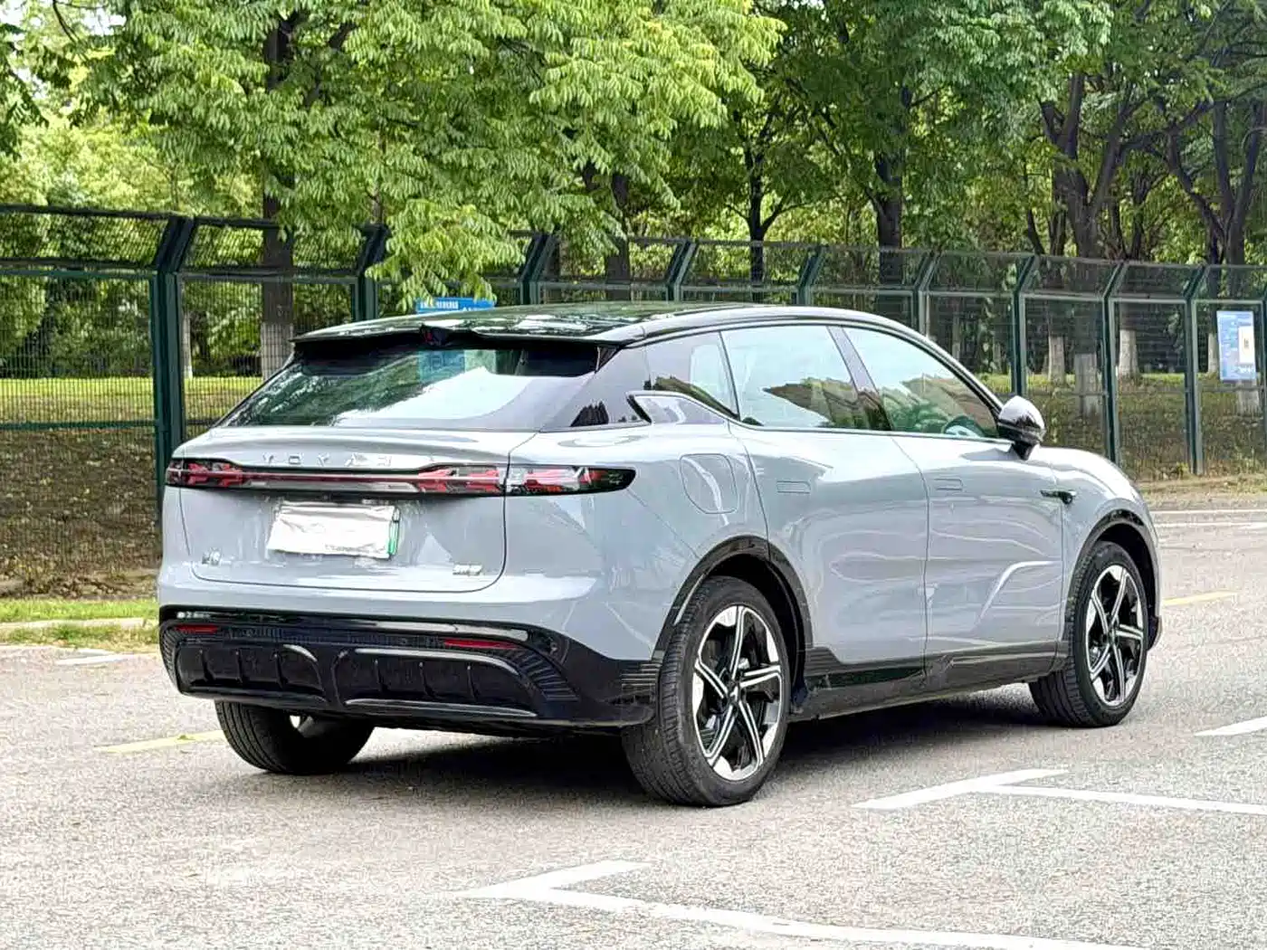 Voyah Auto Voyah Zhiyin 2024 Long Range Super Charging Edition фото 18