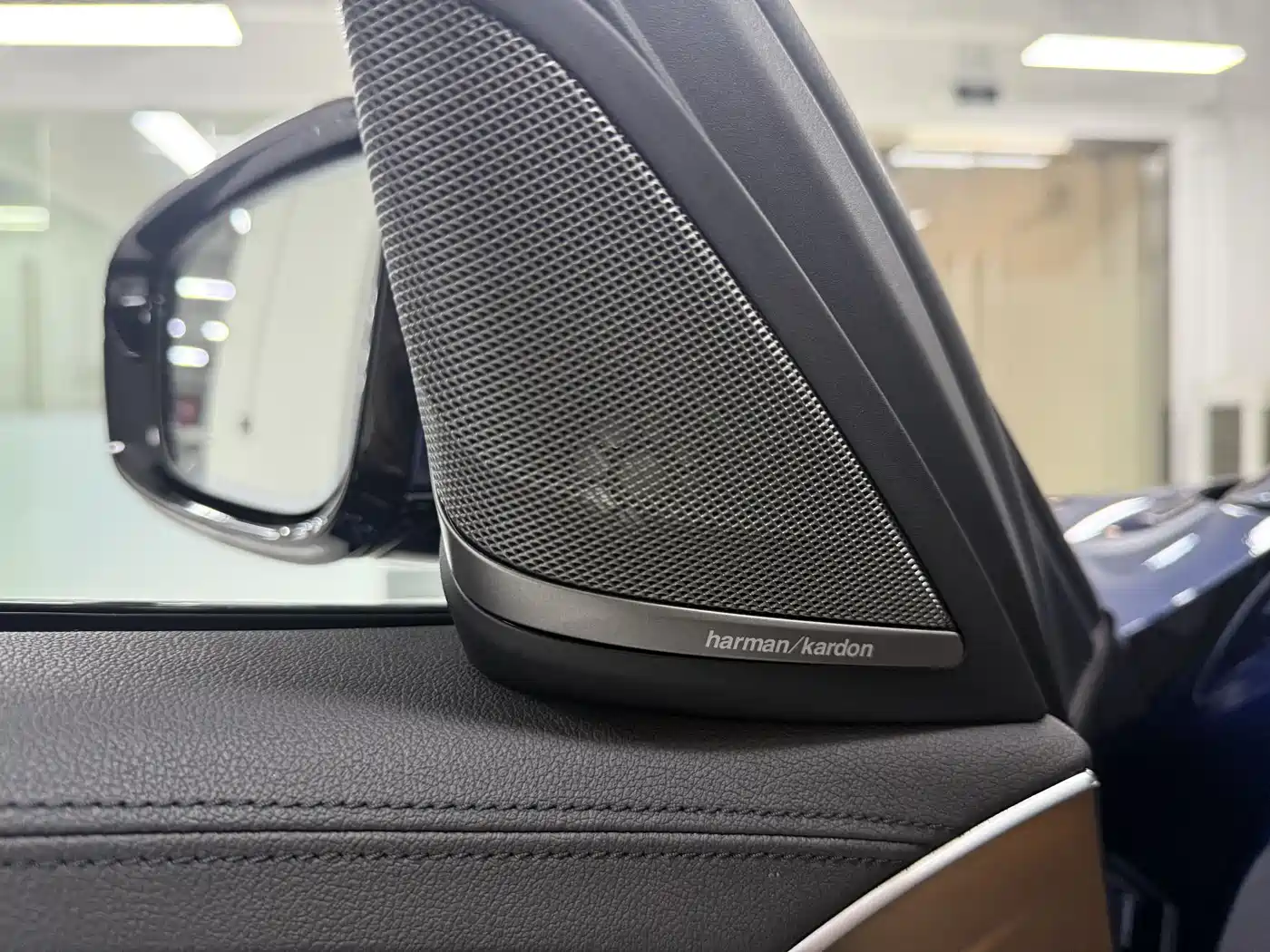 BMW 5 Series (Import) 2018 540i M Sport Package фото 9