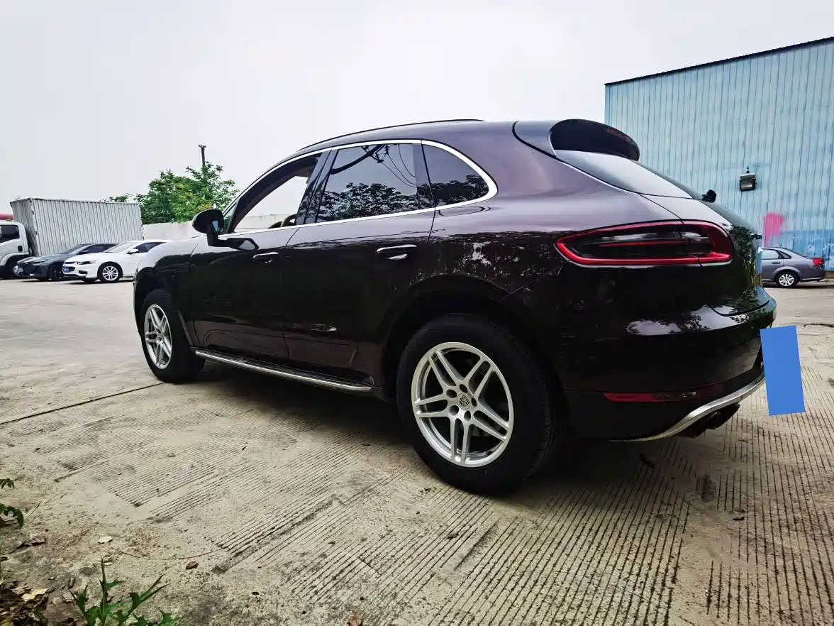 Porsche Macan 2017 Macan 2.0T фото 18