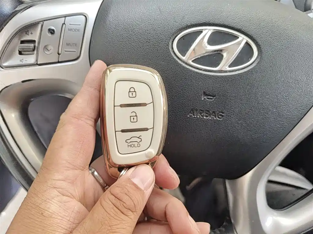 Hyundai Beijing Hyundai ix35 2015 2.0L Automatic 2WD Smart China V фото 9