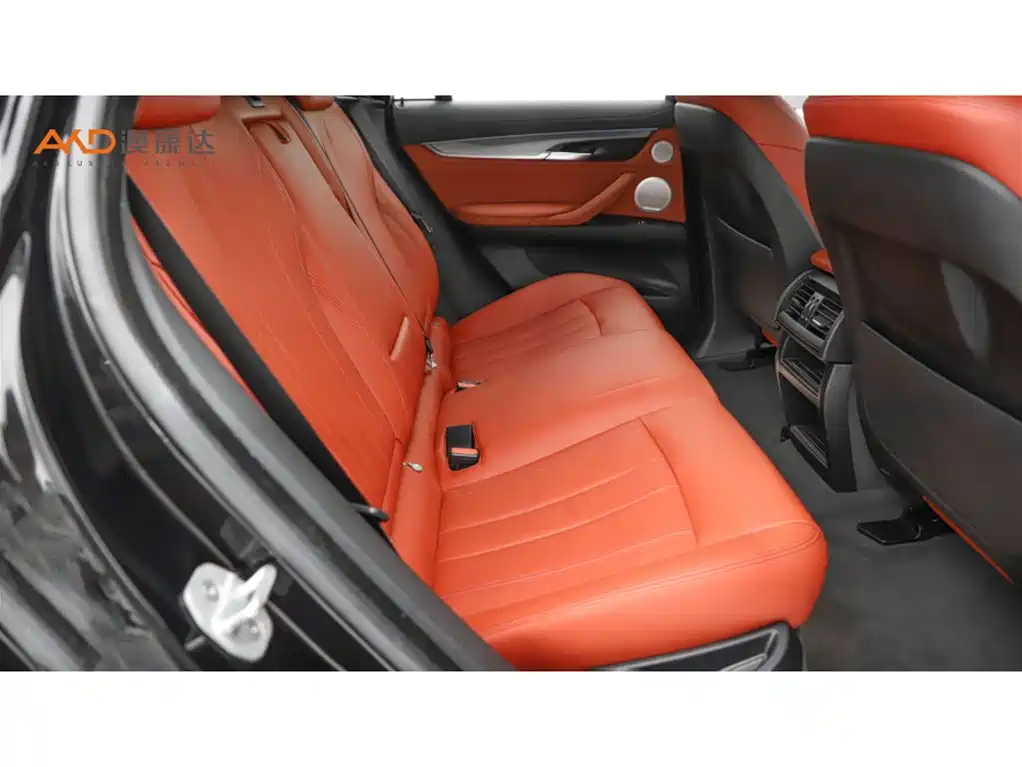 Фото 8 - BMW X6
