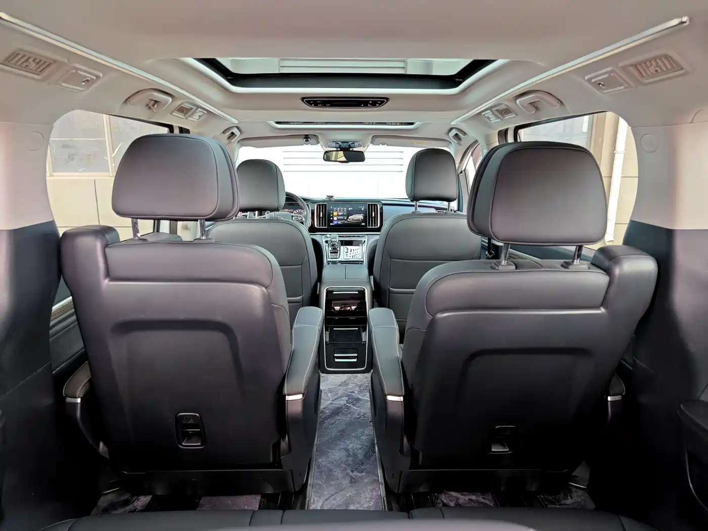GAC Trumpchi Trumpchi M8 2023 Leading Series 390T Prestige Edition фото 15