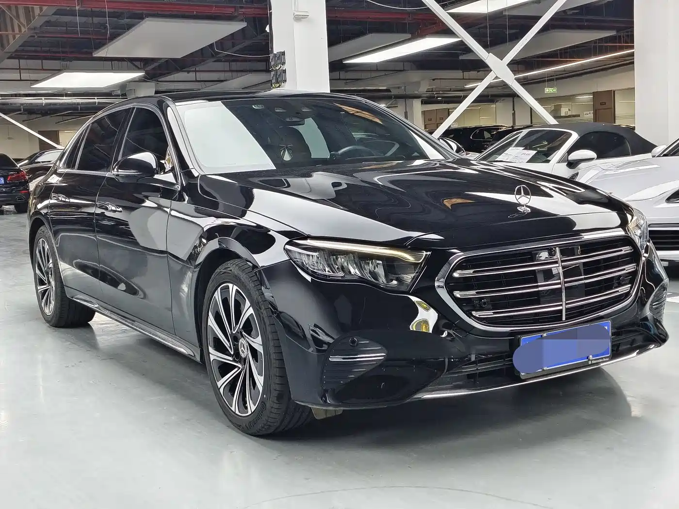 Mercedes-Benz E-Class 2024 Model E 300 L Luxury фото 3