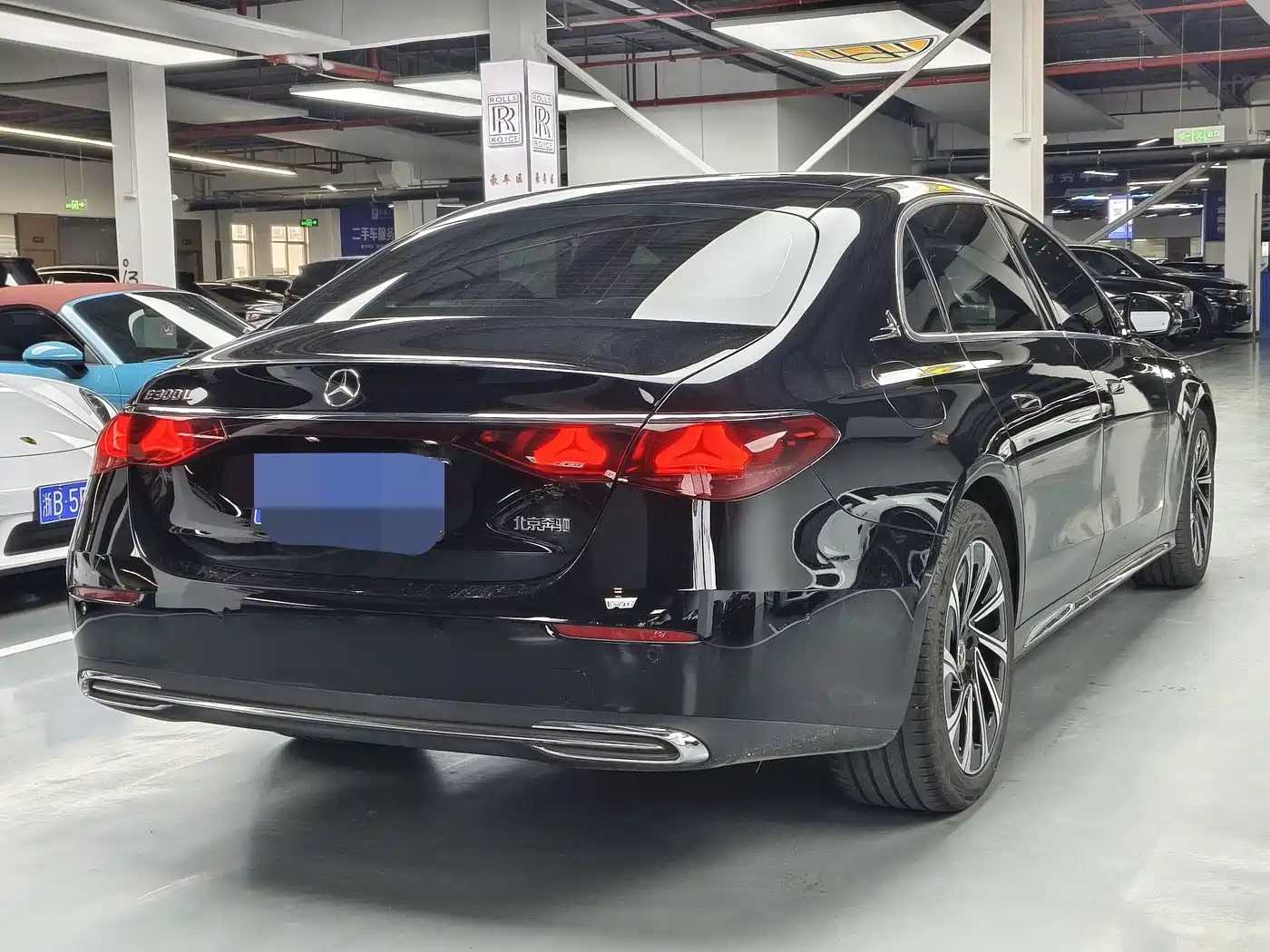 Mercedes-Benz E-Class 2024 Model E 300 L Luxury фото 18