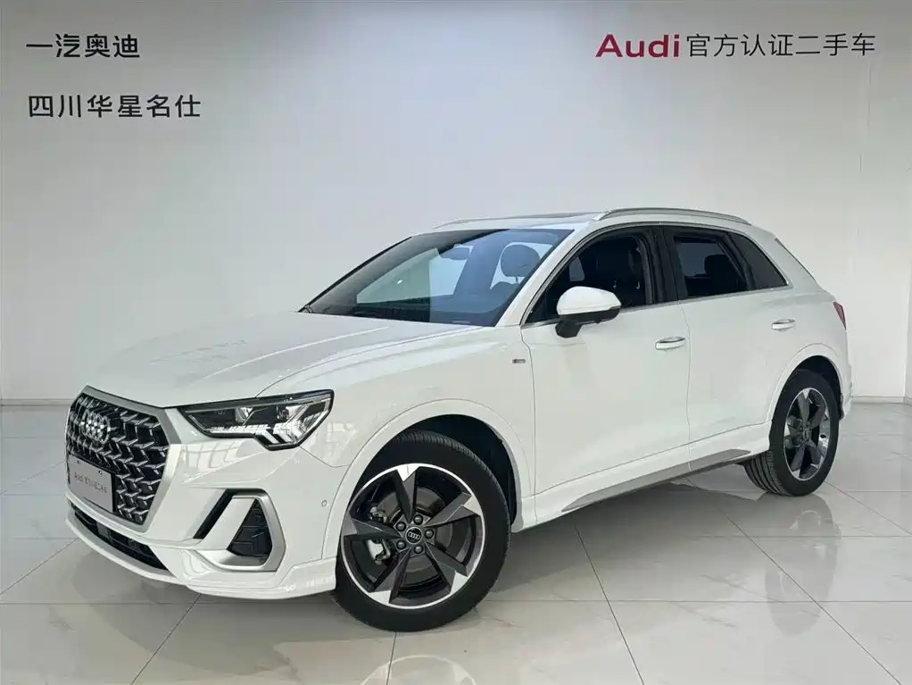 Audi Q3 2024 35 TFSI Fashion Sport
