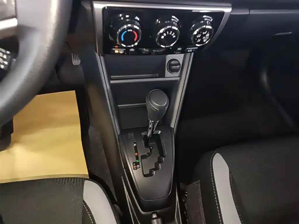 Toyota YARiS L Zhi Xuan 2022 Zhi Xuan X 1.5L CVT Leading PLUS Edition фото 14
