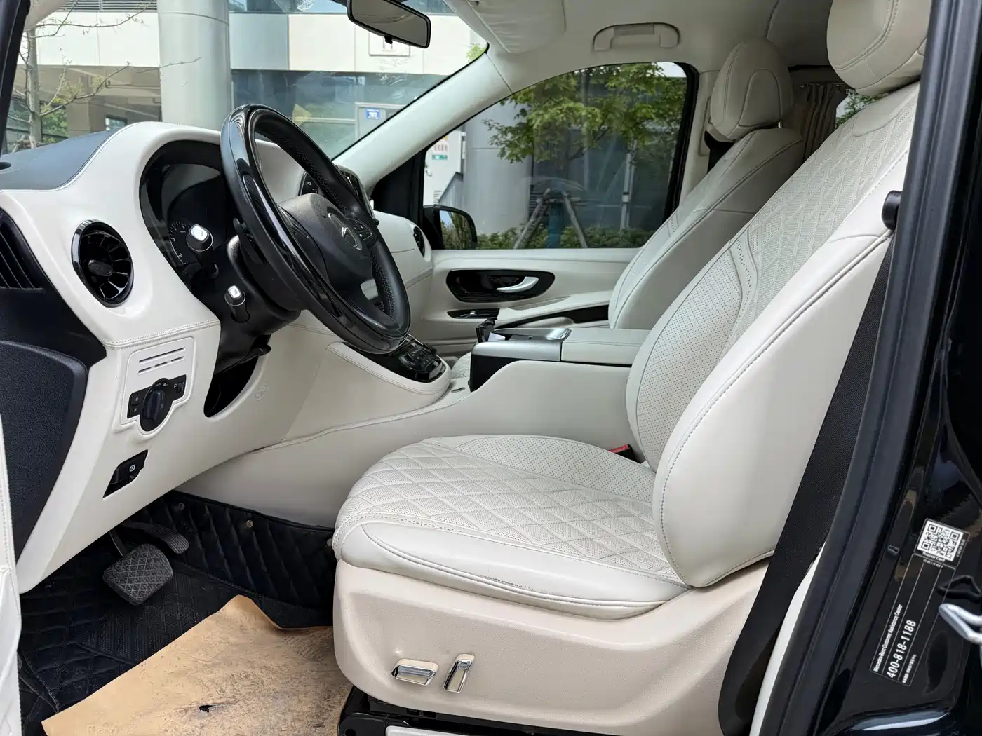 Mercedes-Benz Vito 2021 2.0T Elite 7-Seater 24