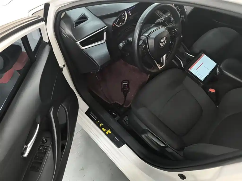 Toyota Corolla 2021 1.2T S-CVT Pioneer Edition фото 16