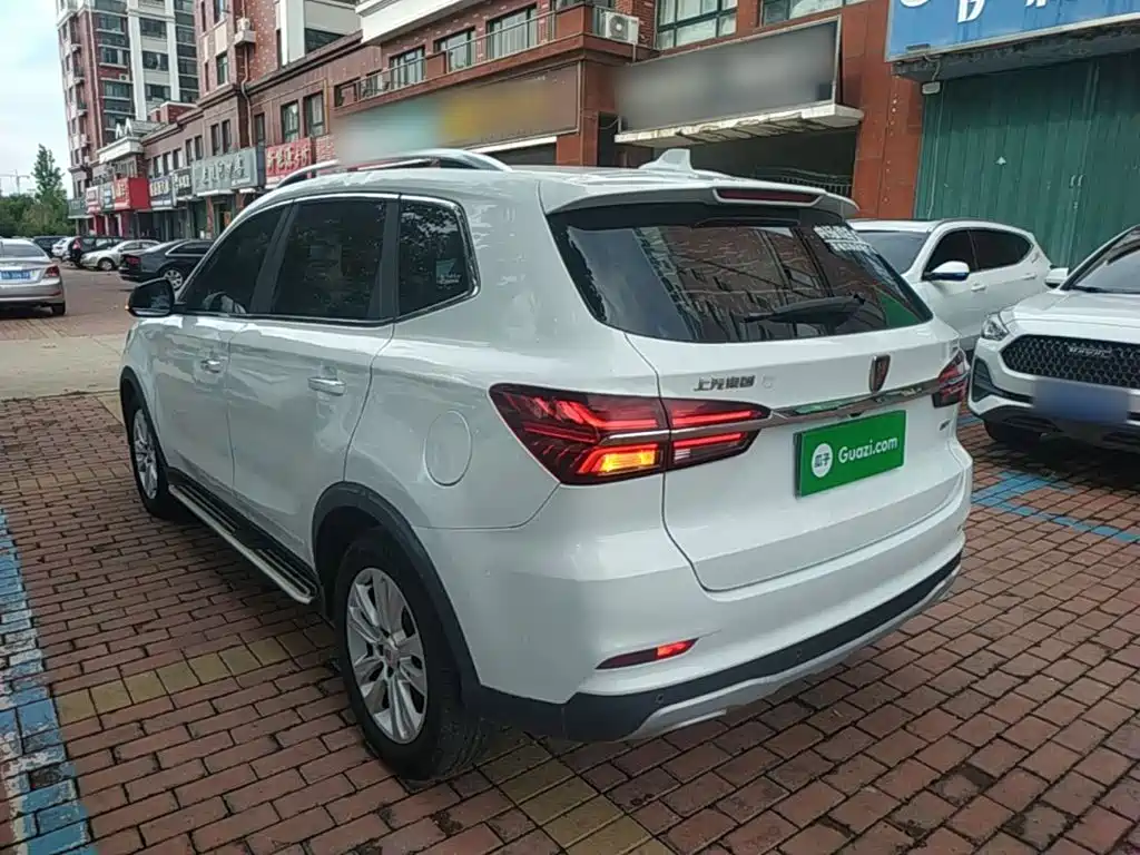 Фото 5 - Roewe RX5