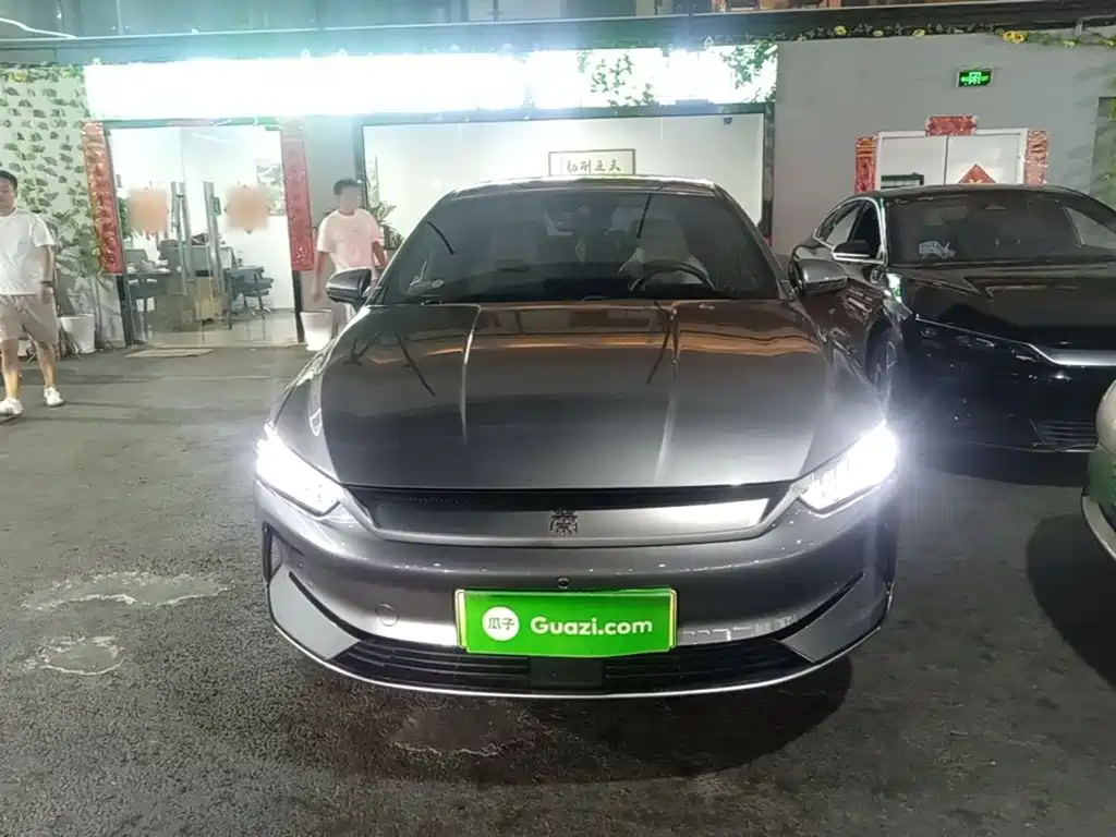 Фото 3 - BYD Qin PLUS