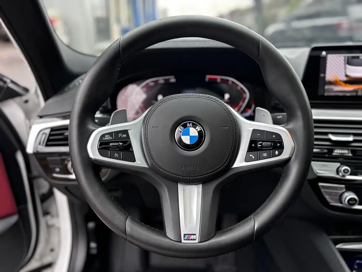 BMW 5 Series 2020 530Li Exclusive M Sport Package фото 17