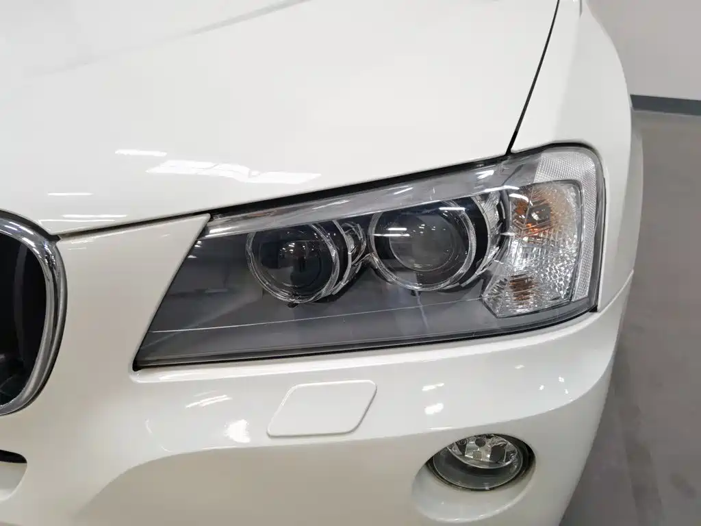 Photo 7 - BMW X3 (Import)