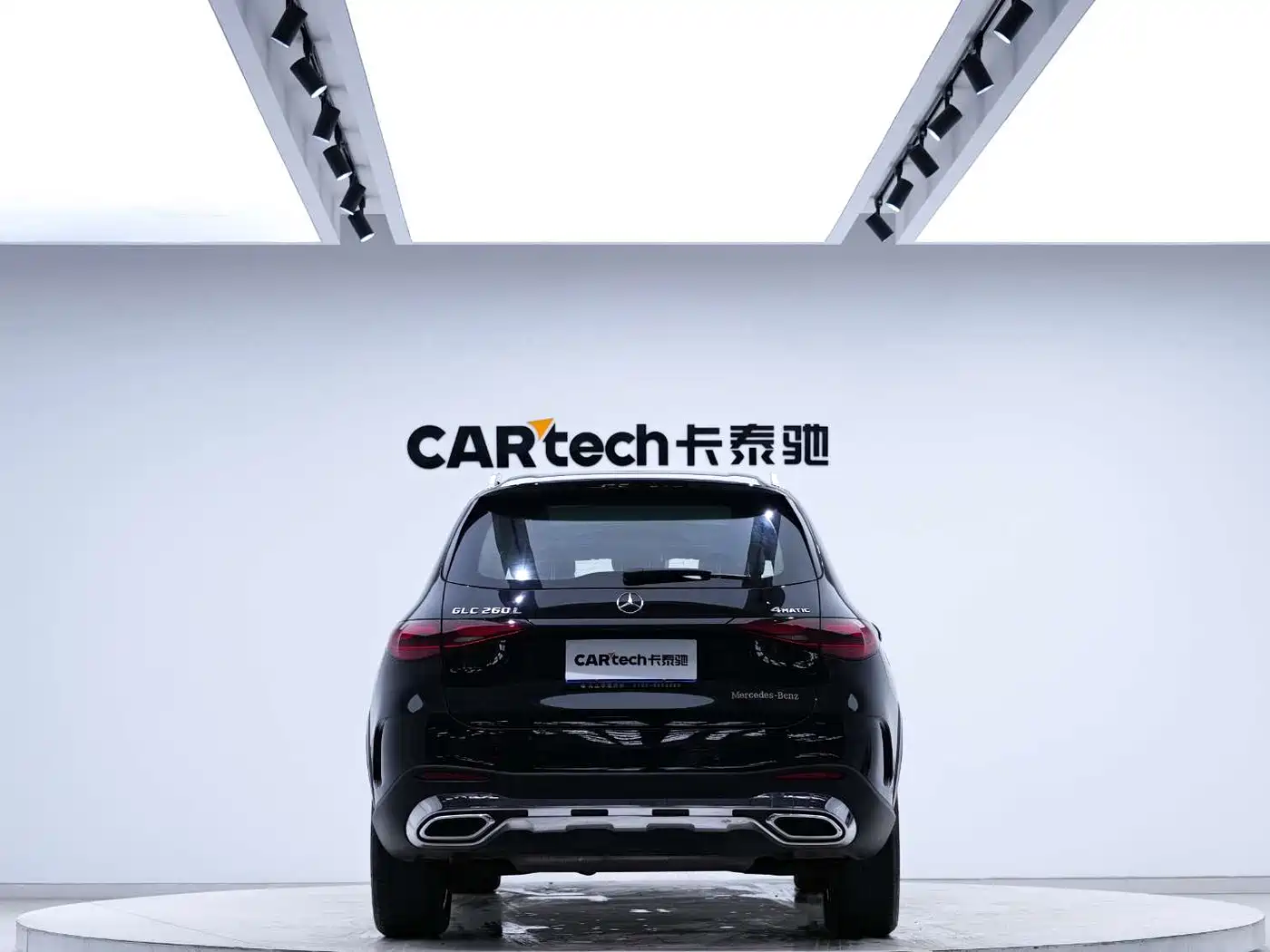 Mercedes-Benz GLC 2023 Facelift GLC 260 L 4MATIC Luxury 7-Seater фото 3