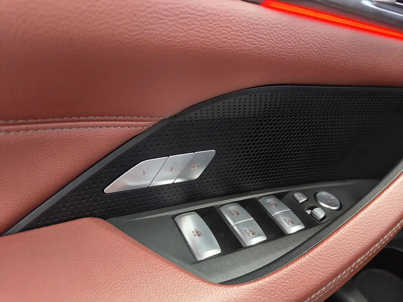 BMW 4 Series 2021 425i Convertible M Sport Package фото 33