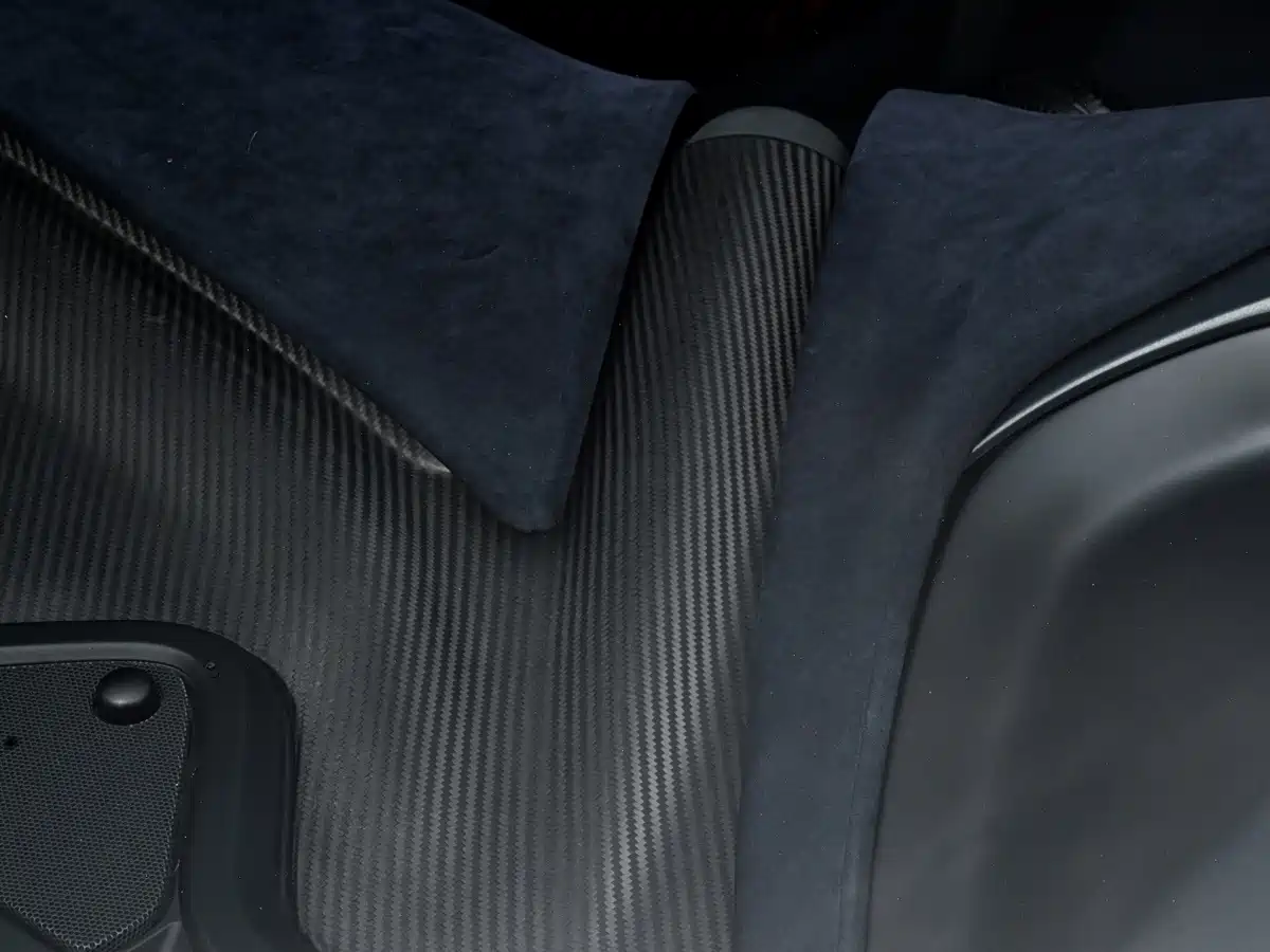 Photo 17 - McLaren P1