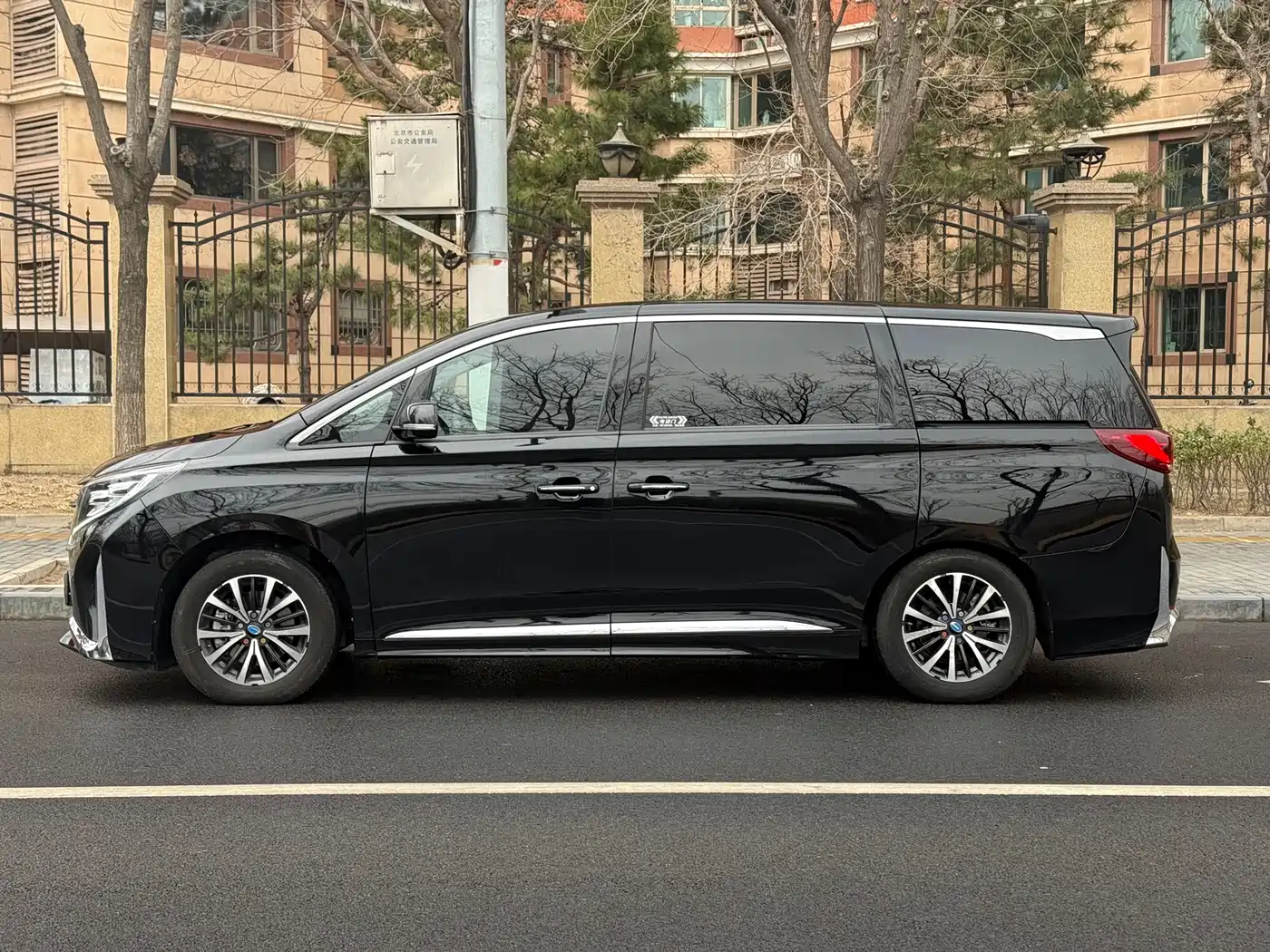 GAC Trumpchi Trumpchi M8 2021 Leading Show Series 390T Premium Edition фото 4