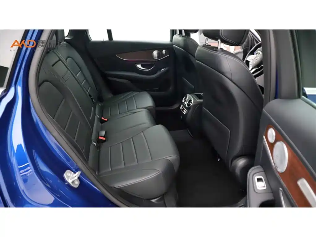 Mercedes-Benz GLC 2020 GLC 300 L 4MATIC Luxury фото 8