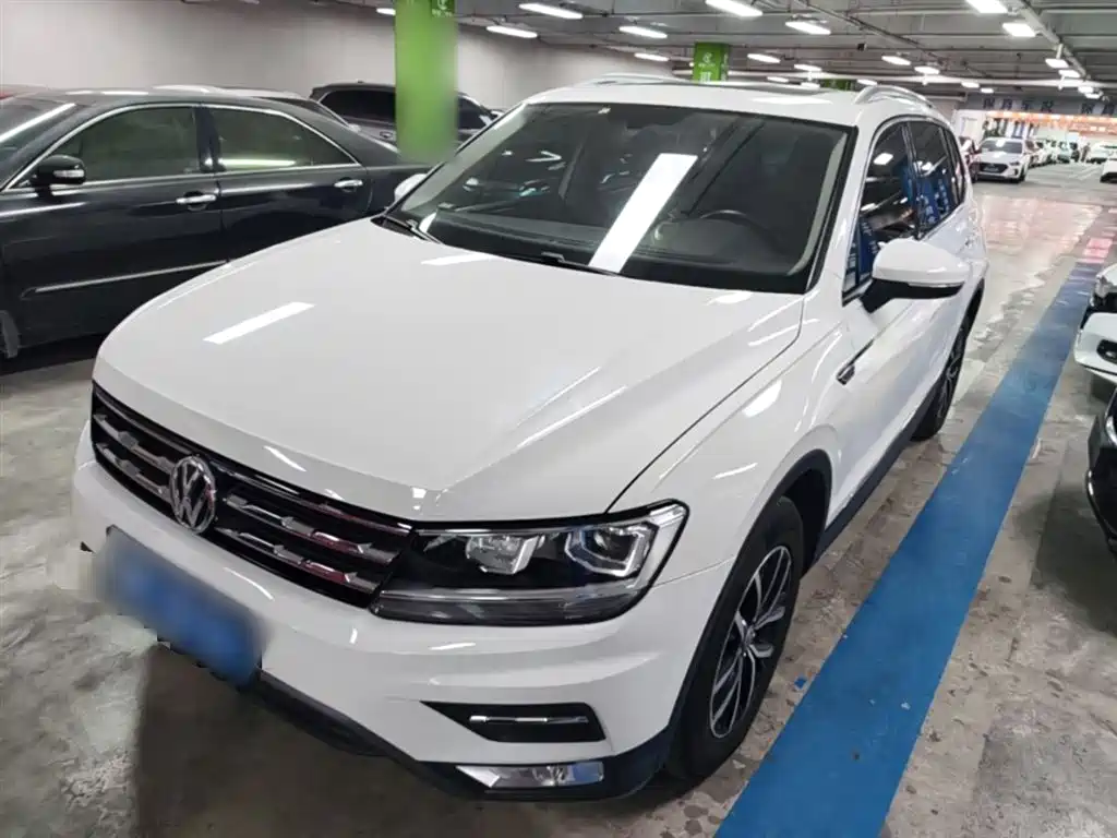 Volkswagen Tiguan L 2018 330TSI Automatic 2WD Luxury Edition фото 2