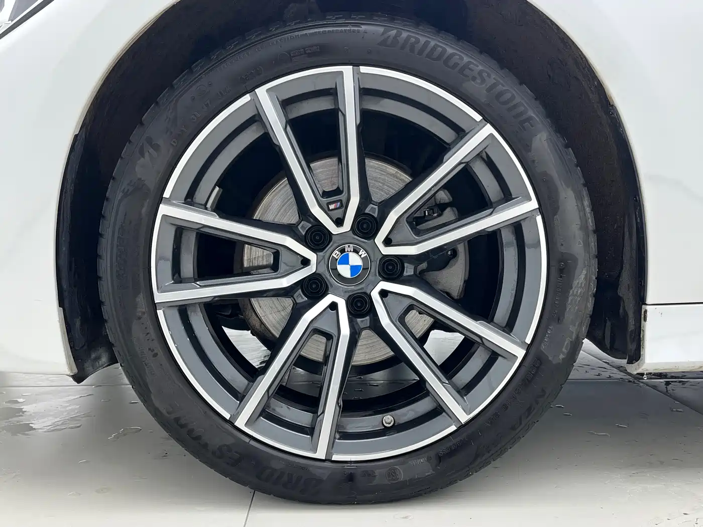 BMW 3 Series 2022 320Li M Sport Package фото 17