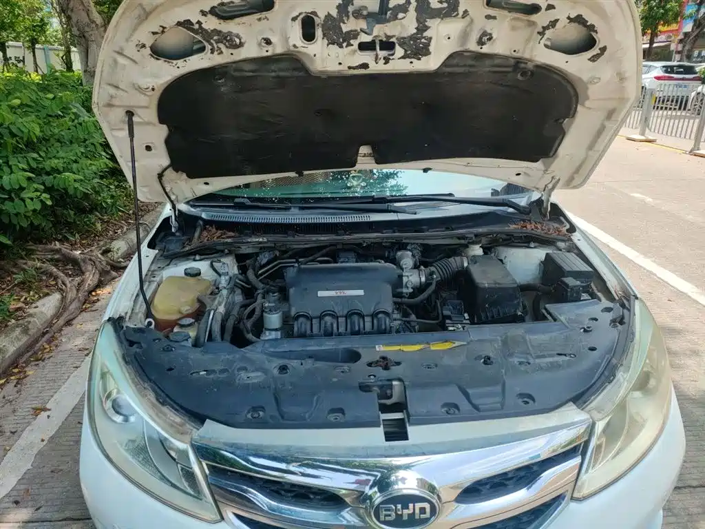 BYD Surui 2016 1.5L Manual Elite фото 17