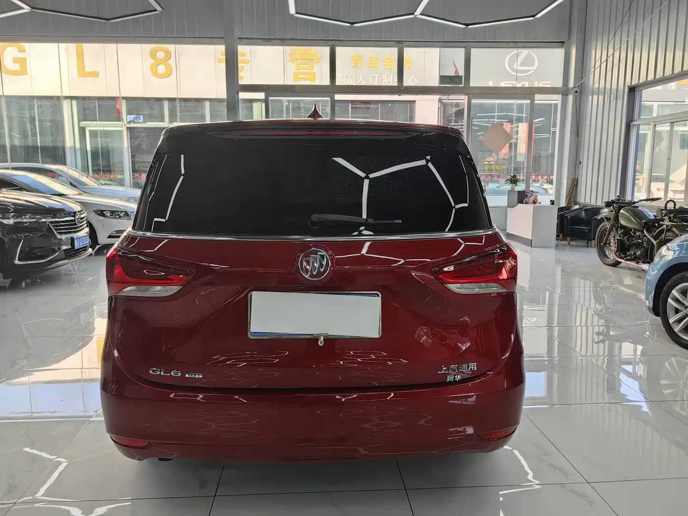 Buick GL6 2018 18T 6-Seater Premium фото 4