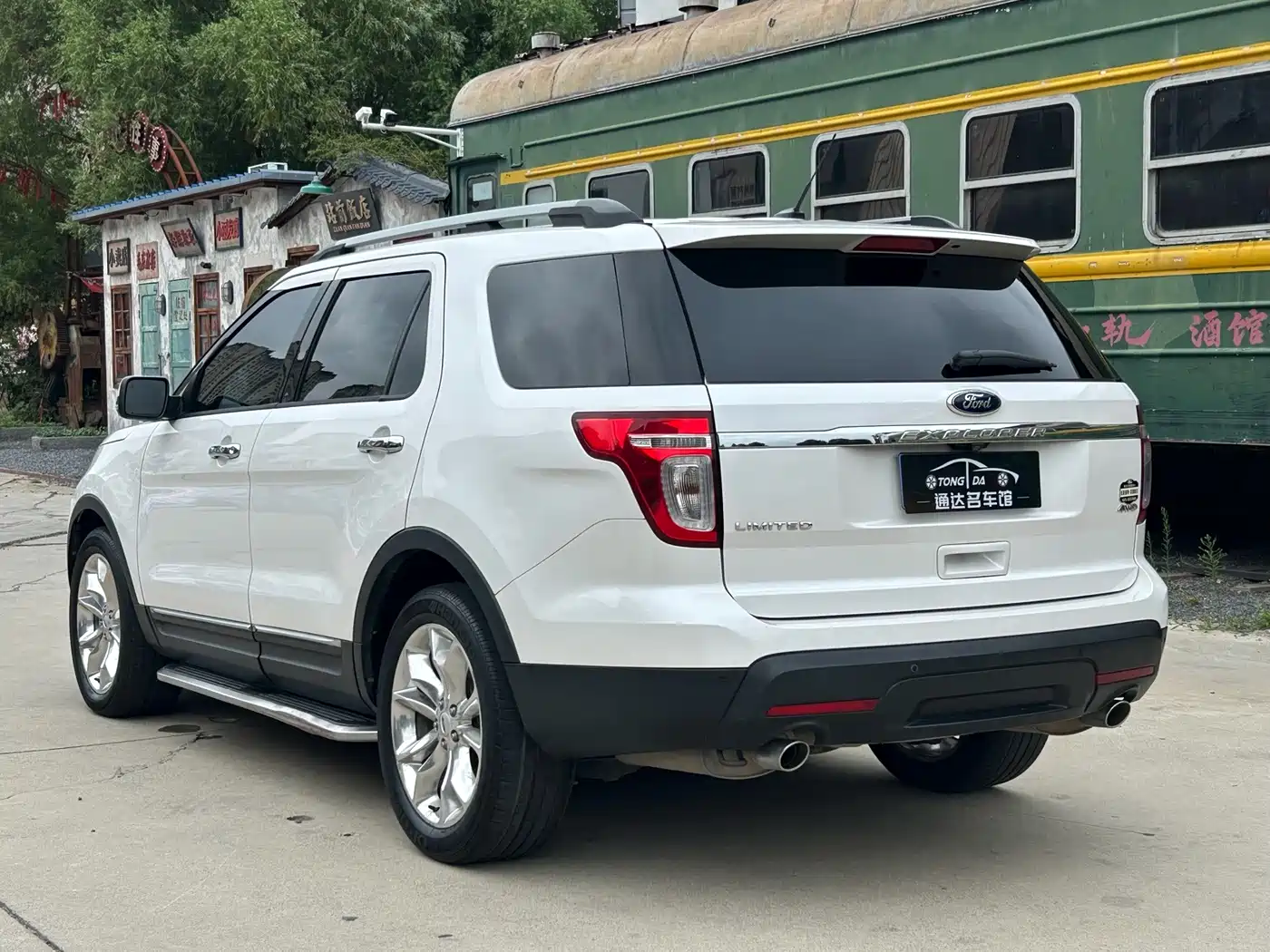 Ford Explorer (Import) 2015 2013 3.5L Premium Edition