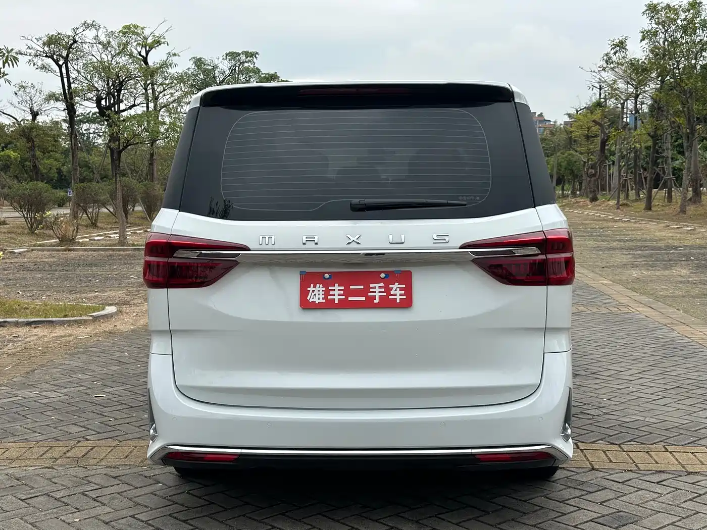 SAIC Maxus Maxus G20 2023 ES 2.0T Gasoline Automatic Premium Edition фото 4